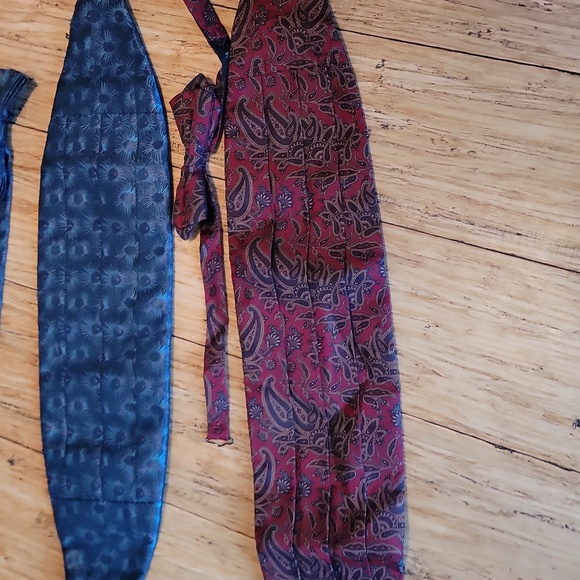 Assorted Bow Ties Collection - Picture 8 of 12